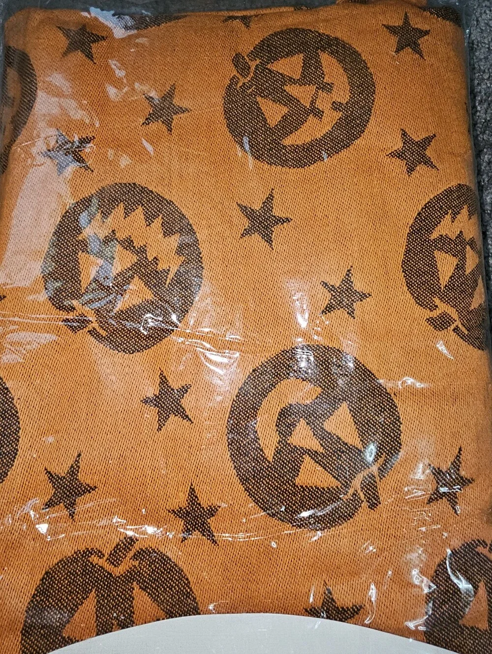 Pumpkin - Oval Halloween Fall Home for the Holidays Tablecloth 60x84